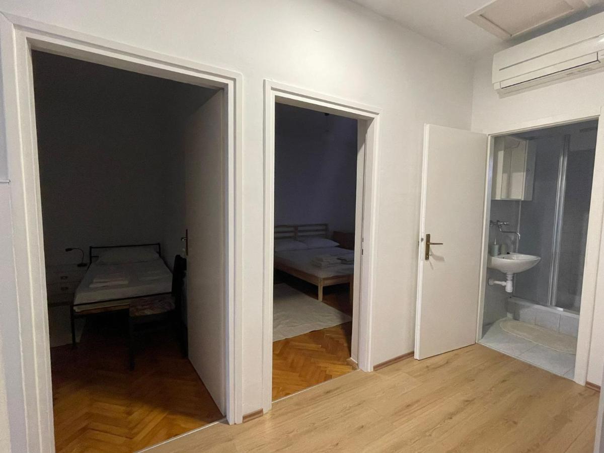 Holiday House Fila Turanj Exterior photo