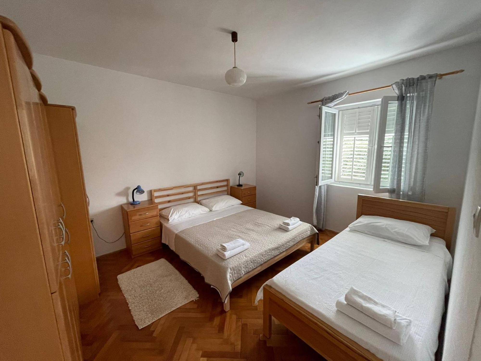 Holiday House Fila Turanj Exterior photo